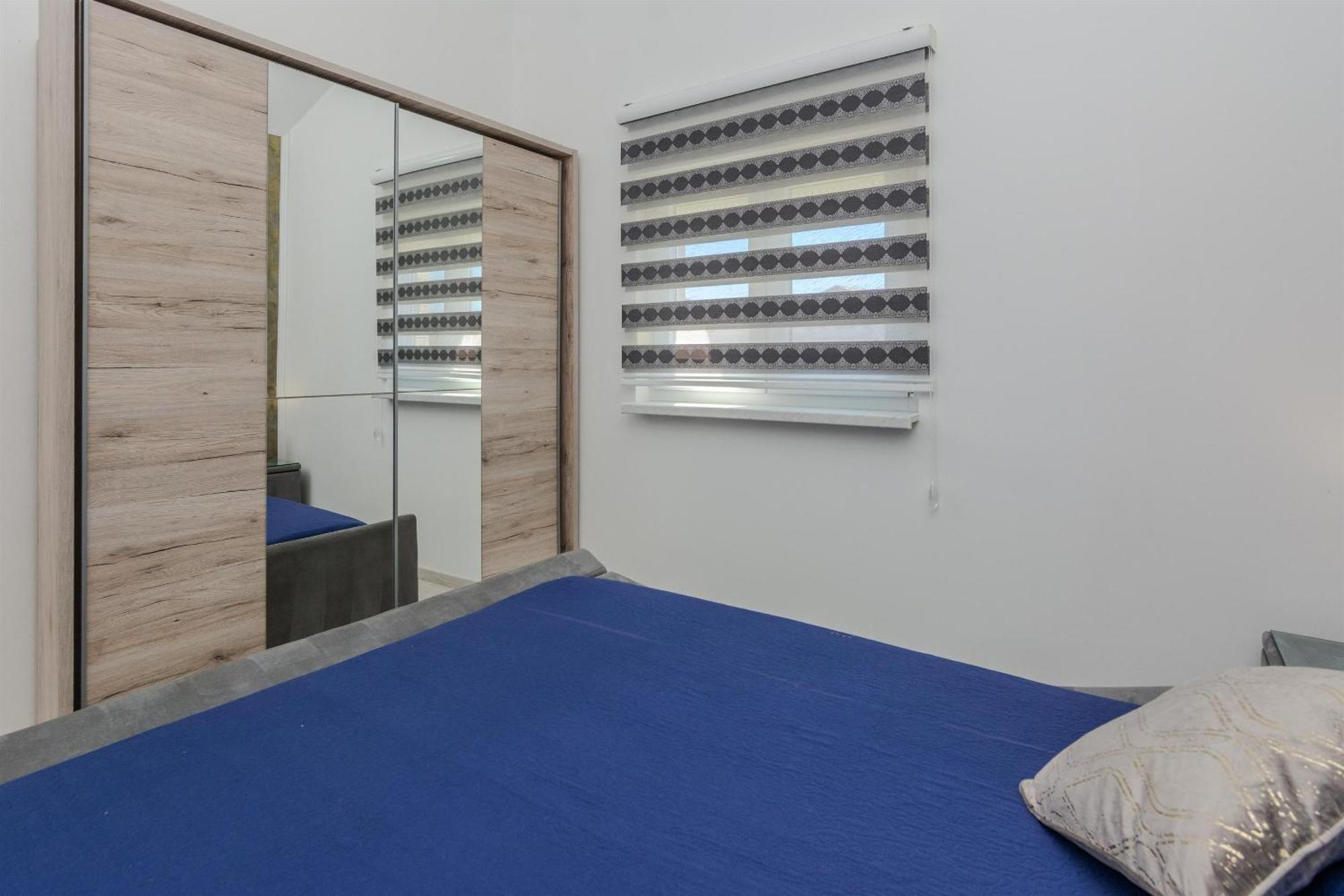 Apartments Lucica Vir Dış mekan fotoğraf