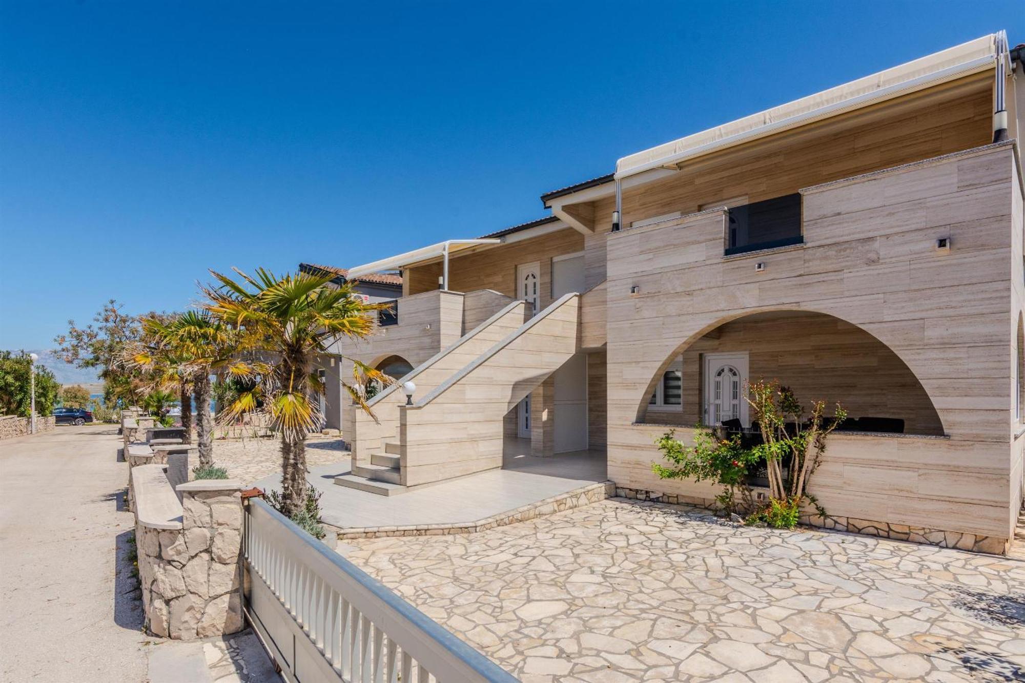 Apartments Lucica Vir Dış mekan fotoğraf